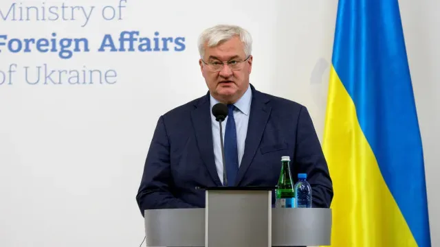 Kyiv acusa Moscovo de usar migração para "desestabilizar a Europa"