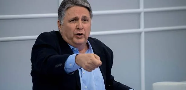 TSE autoriza retomada de campanha de Garotinho com fundo eleitoral no RJ