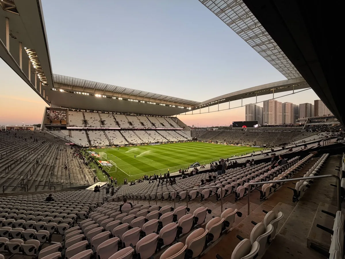 Corinthians acerta com a Caixa suspensão de pagamento da dívida e da retenção de bilheteria