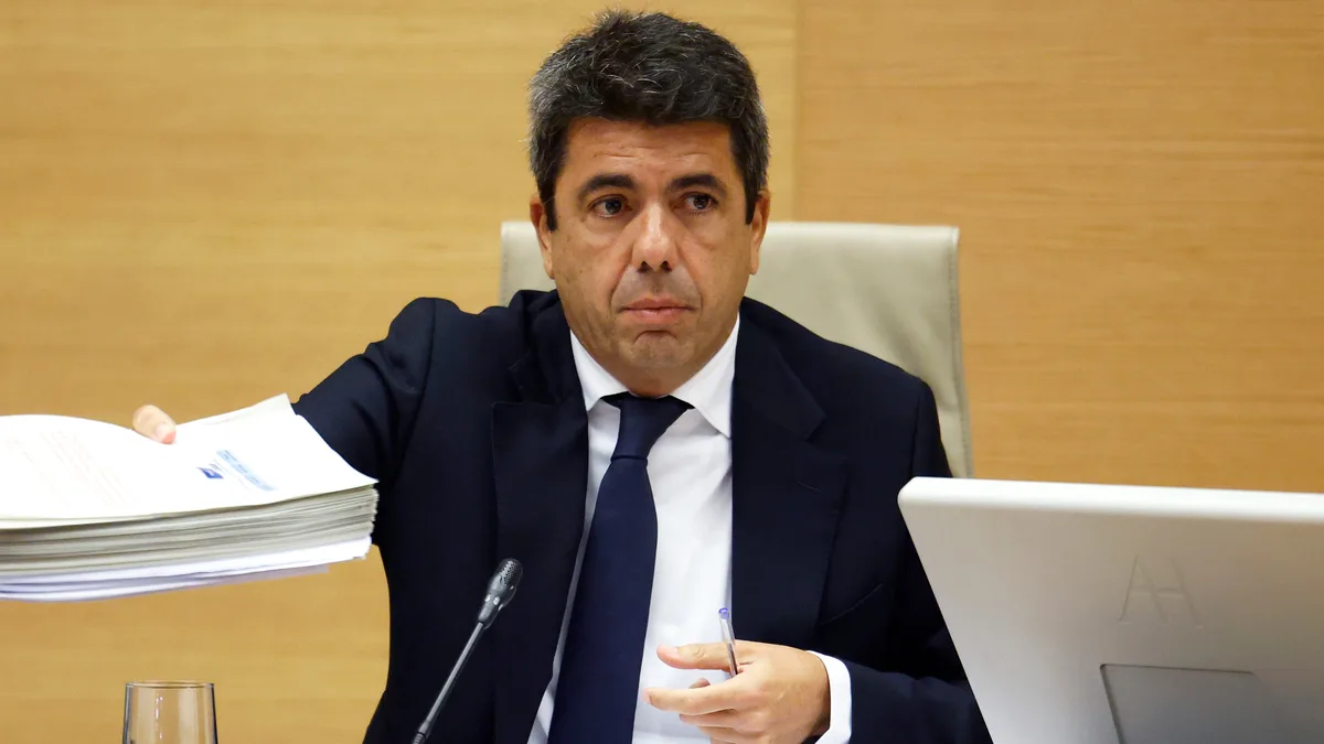 Mazón rechaza la relación causal entre el retraso del envío del Es-Alert y las víctimas