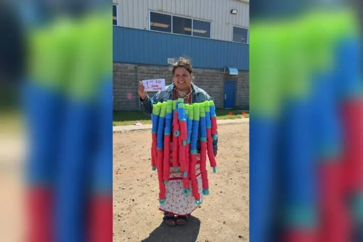 Big auntie earring competitions a standout event at Treaty Days celebrations