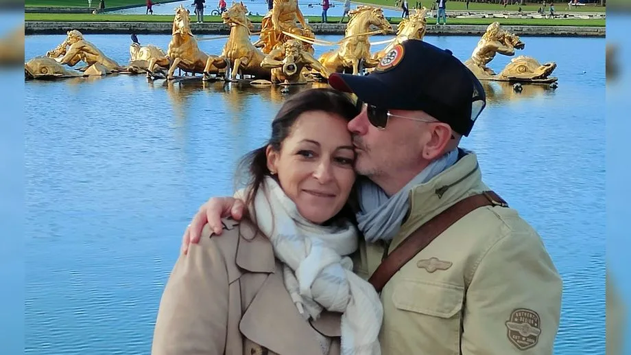 Le corps des femmes n'est pas "une machine à fric": Carine s'est suicidée, une opération a gâché sa vie, alerte son mari