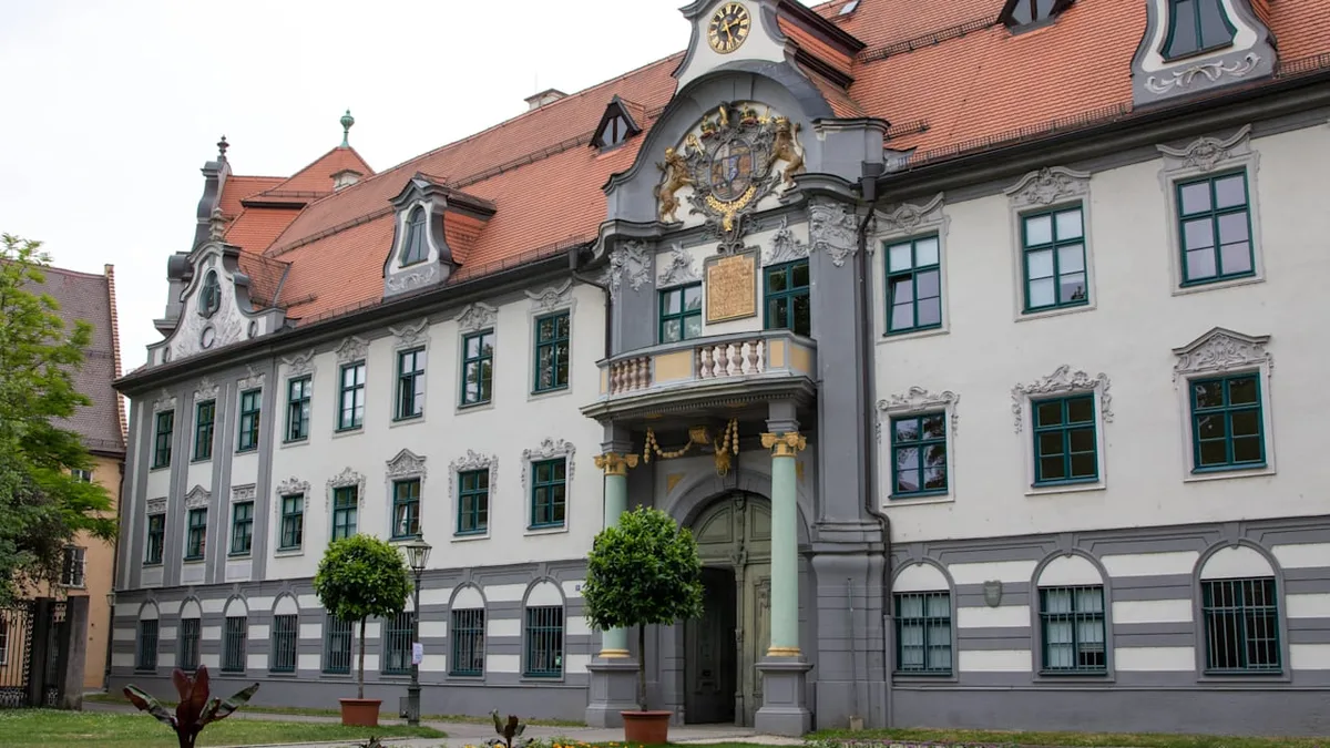 Irrer Betrugs-Skandal um Baugenehmigungen - Asylheim-Betrug! Staat zahlte 1,9 Mio. Euro für NICHTS