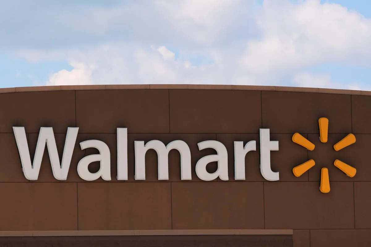 Walmart’s sales growth falls to 6-year low as Middle American shoppers go on strike