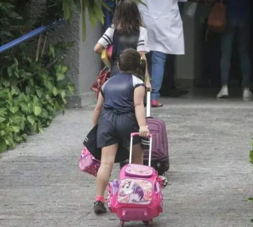 Mensalidades de escolas particulares podem subir até 11% em 2027