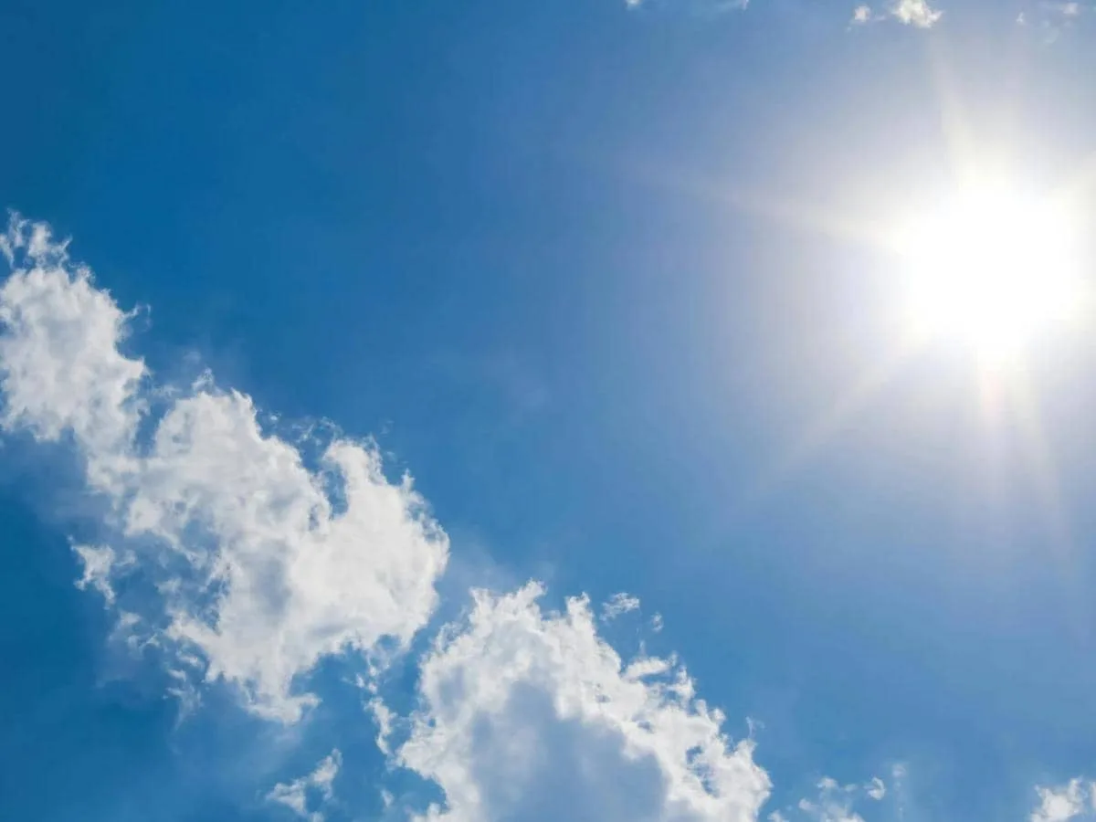 Delhi to see cool morning, clear skies; IMD forecasts rain in South India