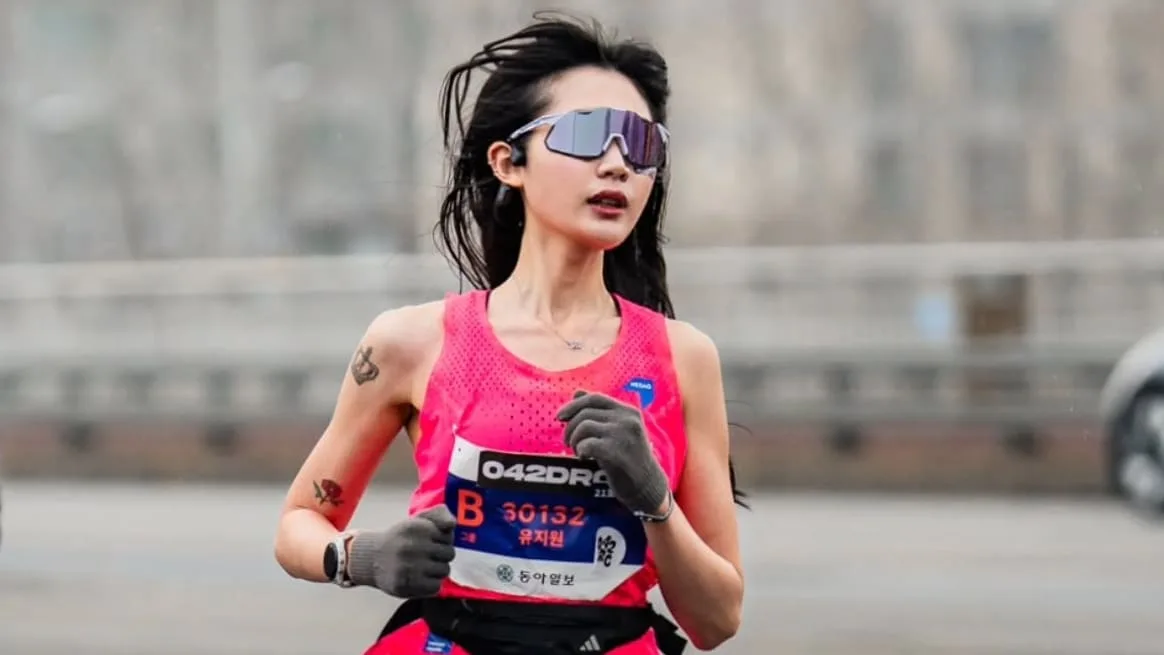Todesfall bei Halbmarathon - Lauf-Influencerin bricht 500 Meter vor Ziellinie zusammen
