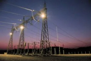 Governo discute concessões que vencem até 2032: quais elétricas da B3 podem ganhar?