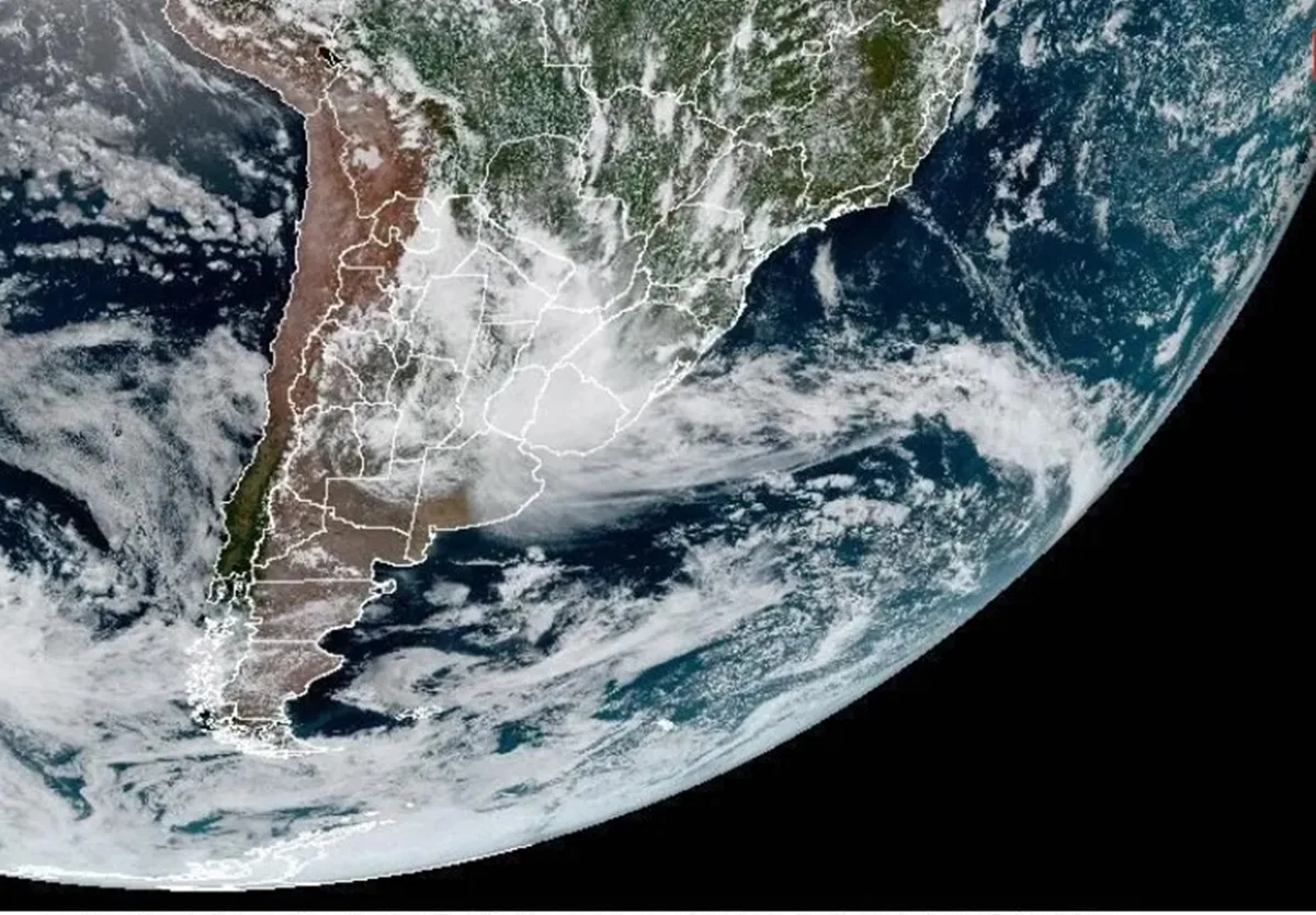 Novo ciclone extratropical pode atingir Sul e Sudeste na próxima semana