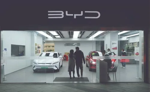 Automotrices chinas mejoran su servicio al cliente, dice consultora; "están logrando avances evidentes"