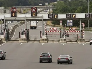 Pendant six mois, cette famille évitait de payer le péage sur l’autoroute grâce à «la technique la plus simple qui soit»