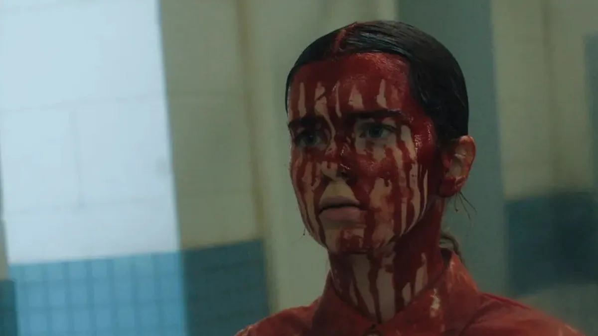 Mike Flanagan traz "Carrie" para uma nova geração: "No fundo, Stephen King é um humanista otimista"