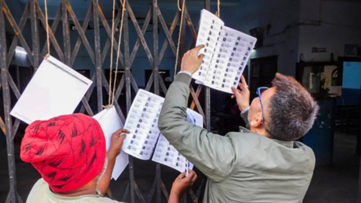 EC announces Special Summary Revision of voters' list in 17 states amid SIR row