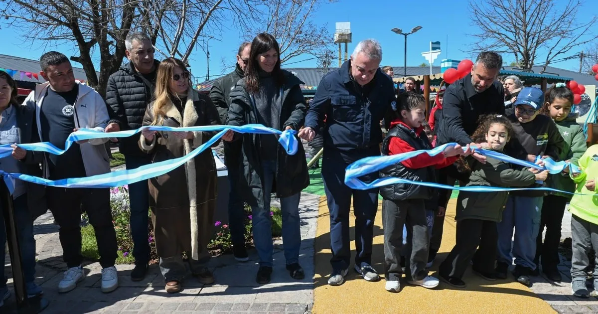 Tigre renovó una de sus plazas más visitadas: nuevos juegos y espacios verdes en el Puerto de Frutos