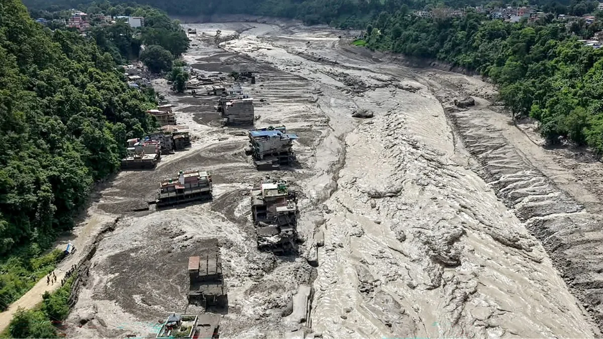 Nepal toll nears 600, search for 2,500 missing continues as 2nd flood threat looms