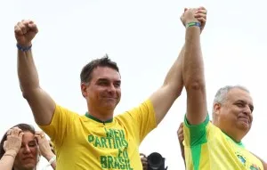 Quem é o eleitor de Flávio? Quaest mostra onde senador abre vantagem sobre Lula