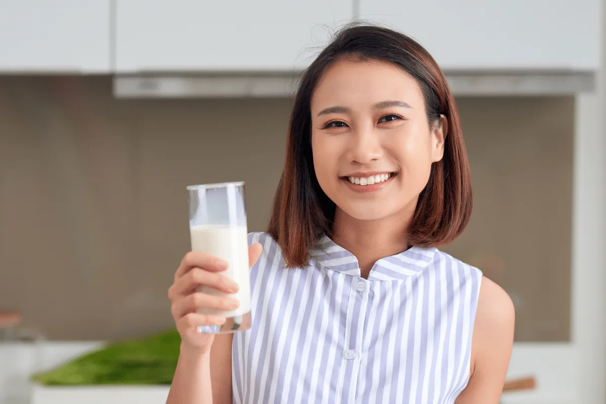 Leite inflama? Confira os mitos sobre o alimento que não têm respaldo científico
