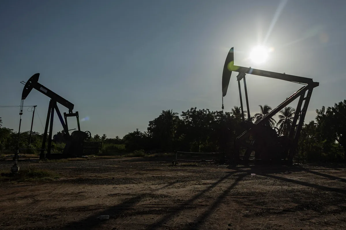 Axios: EEUU está cerca de llegar a un acuerdo "masivo" para los campos petroleros venezolanos