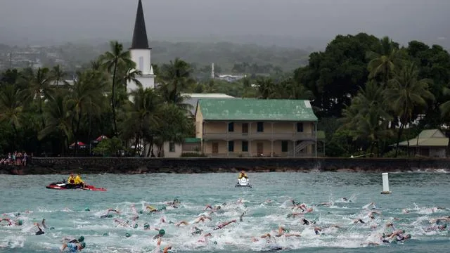 Triathlon: Tränen und Schmerzen: Drama-Aus von Lange in Hawaii
