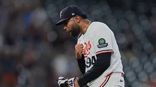 MLB: Yoendrys Gómez se convierte en el decimotercer venezolano con esta cantidad de rescates en una zafra