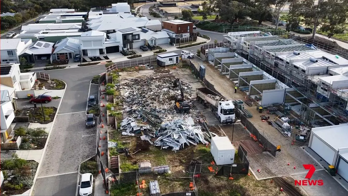 Taxpayers pick up $1 million tab for failed housing project at OneOneFive precinct in Hamilton Hill