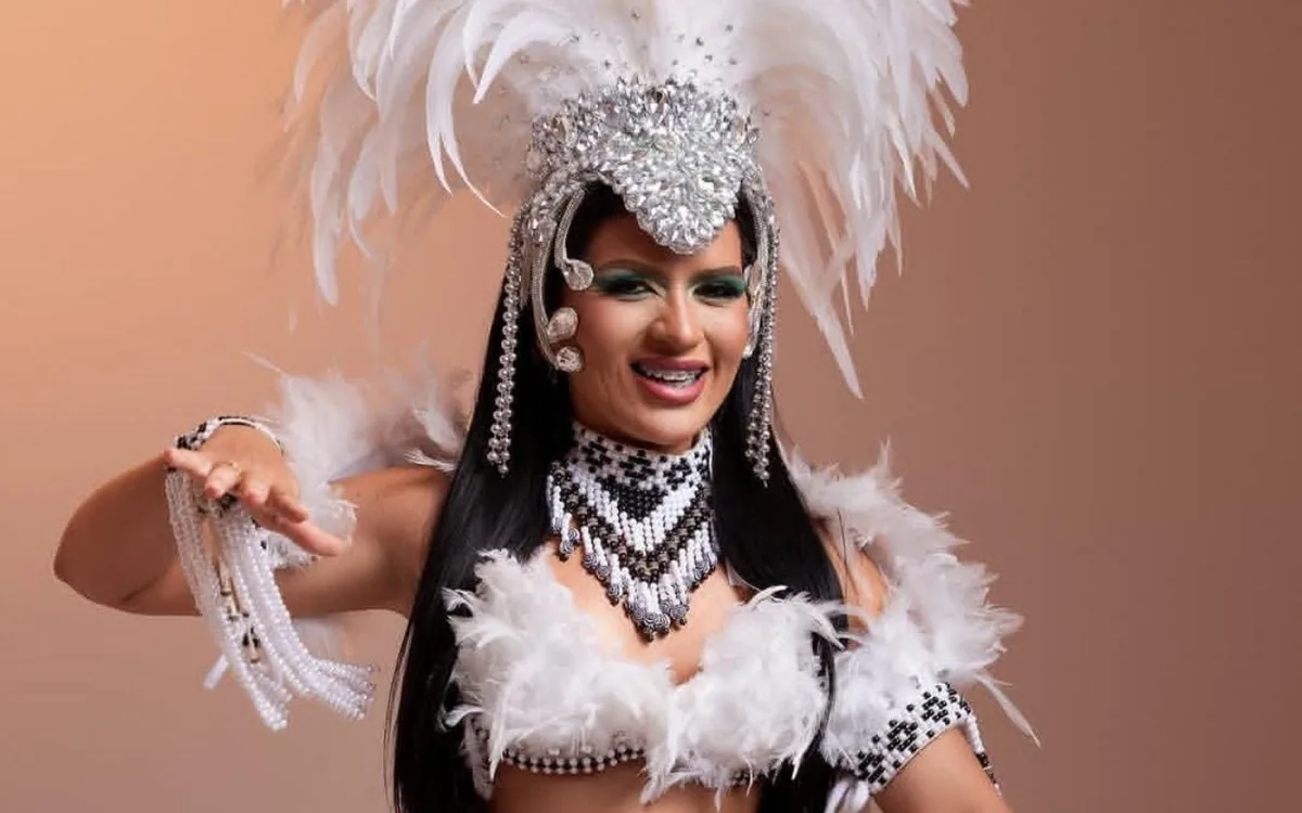 Isabelle Alcântara agradece 'nação encarnada' após ser anunciada como rainha do folclore do Garantido
