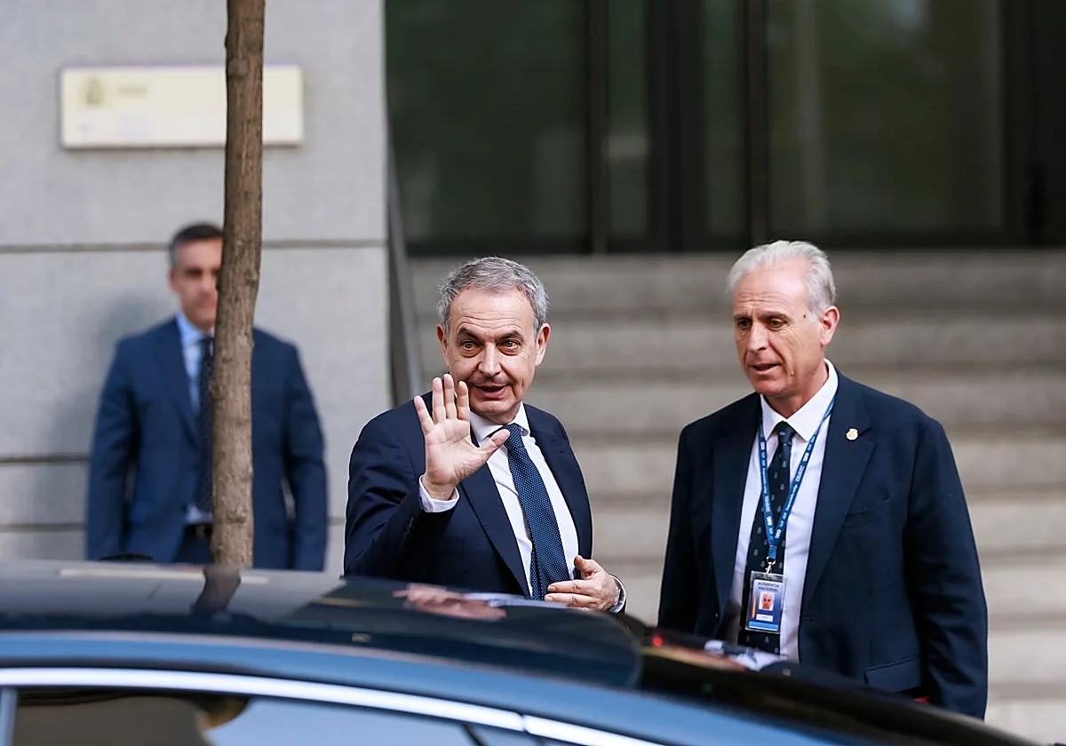 Un juzgado de Madrid investiga las filtraciones de las agendas y las conversaciones personales de Zapatero