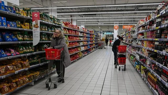 Nestlé, Auchan, Leroy Merlin: Russland stellt Geschäft von Nestlé und Auchan unter eigene Verwaltung
