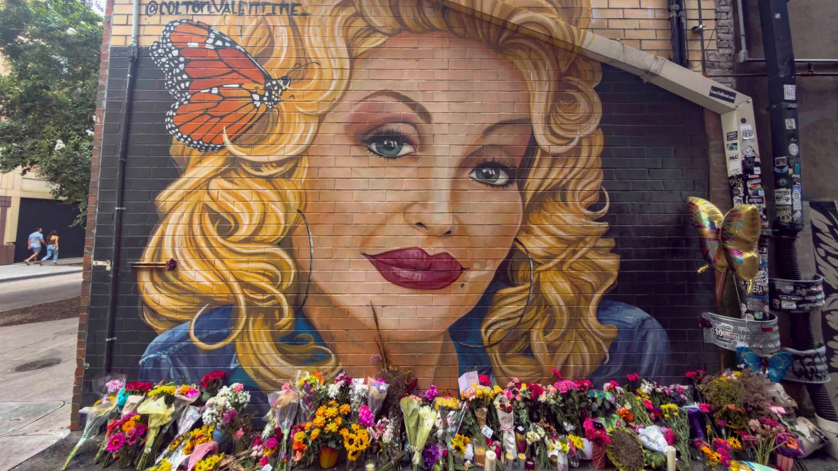 Nach Tod von Dolly Parton: MAGA will Dolly für sich