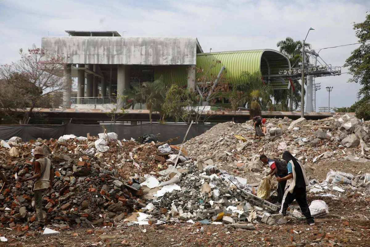 ONU alerta de que el daño a escuelas en Colombia eleva el riesgo de reclutamiento infantil