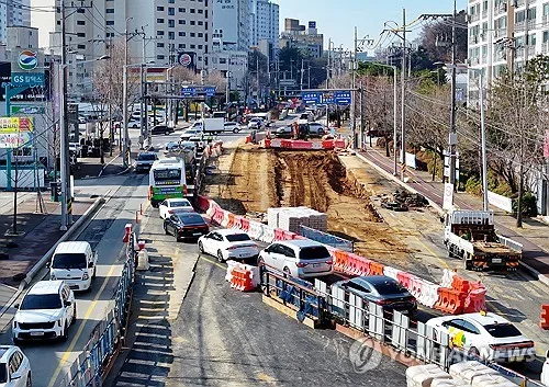 전남광주시 "도시철도 2호선 재점검…사업 재검토 아니다"