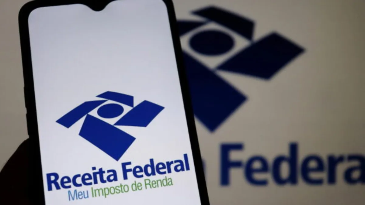 Governo arrecada R$ 235,5 bilhões em agosto, maior valor da série