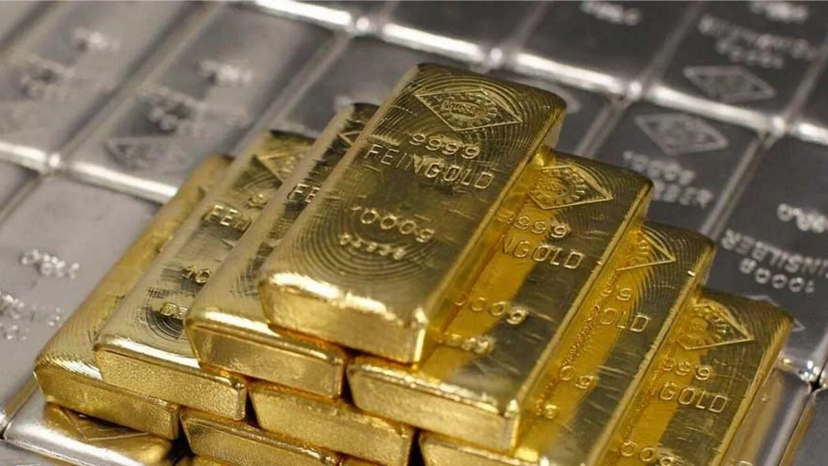 Dos obreros tiran una pared y se topan con un tesoro de 9 millones de euros en lingotes de oro: “Pensé que eran monedas de un euro”