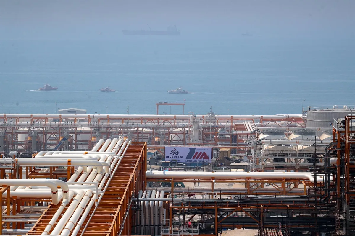 Irán recupera el 50% de la capacidad de producción dañada por los ataques de Israel al yacimiento de Pars Sur