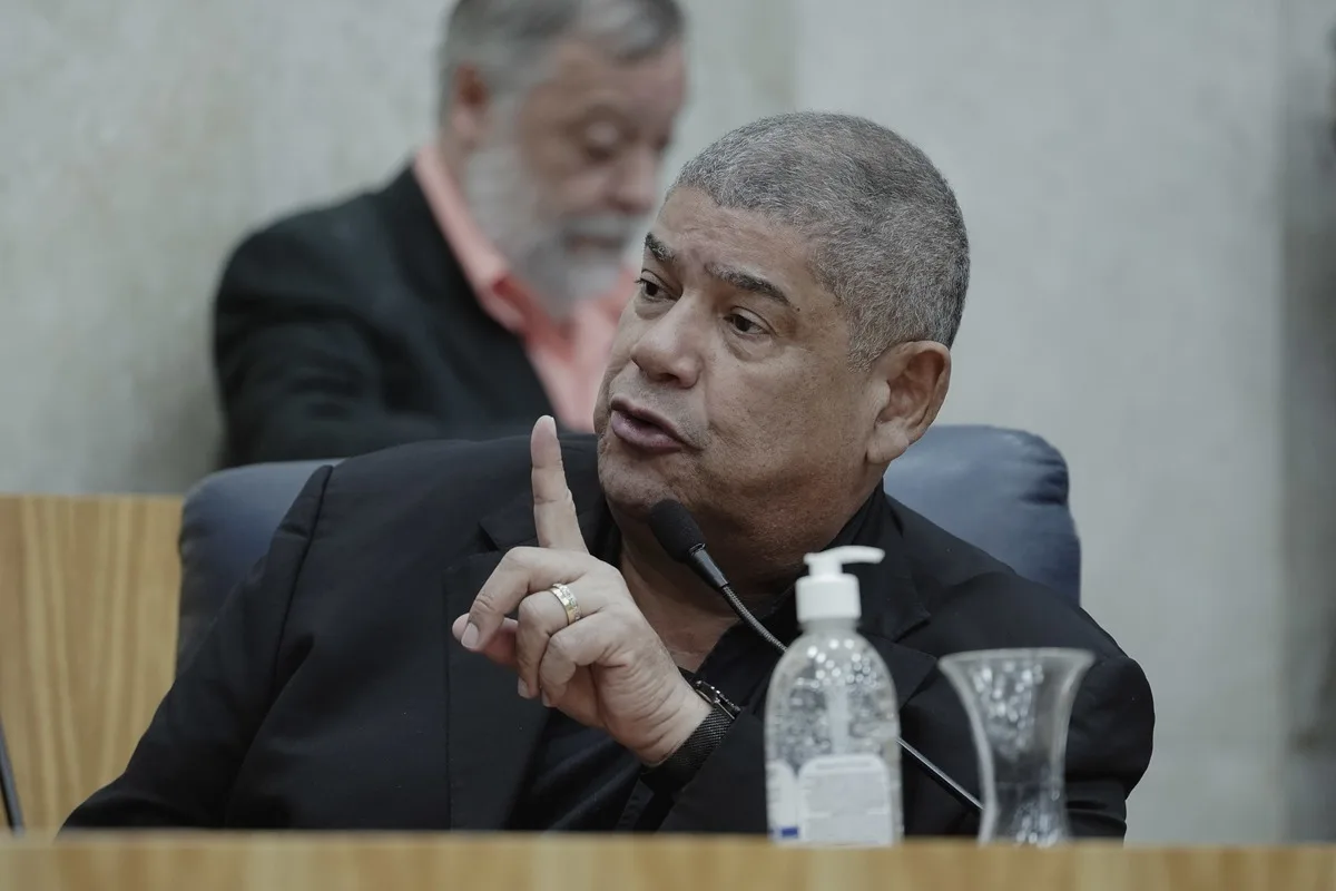 "Vai envolver Milton Leite", diz em áudio suspeito de envolvimento com PCC