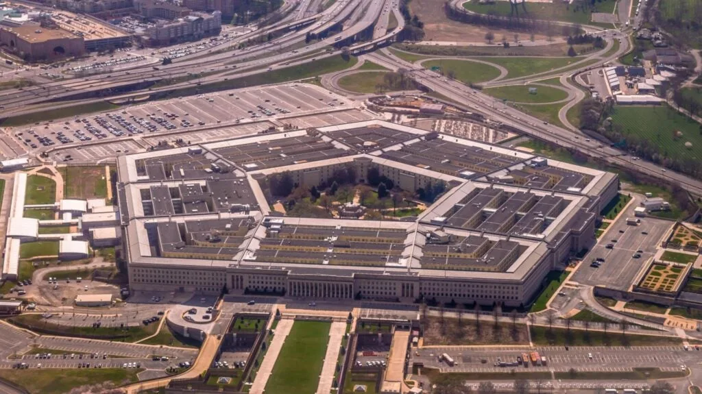 US Military Rolls Out Custom Versions of ChatGPT and Grok for ‘Warfighters’
