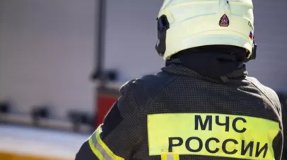 В Ленинградской области обломки БПЛА повредили дом и 55 автомобилей