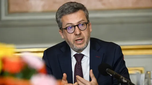 "Primeiro Dia"? Após polémica, Moedas diz: "Usar expressão não é engano"