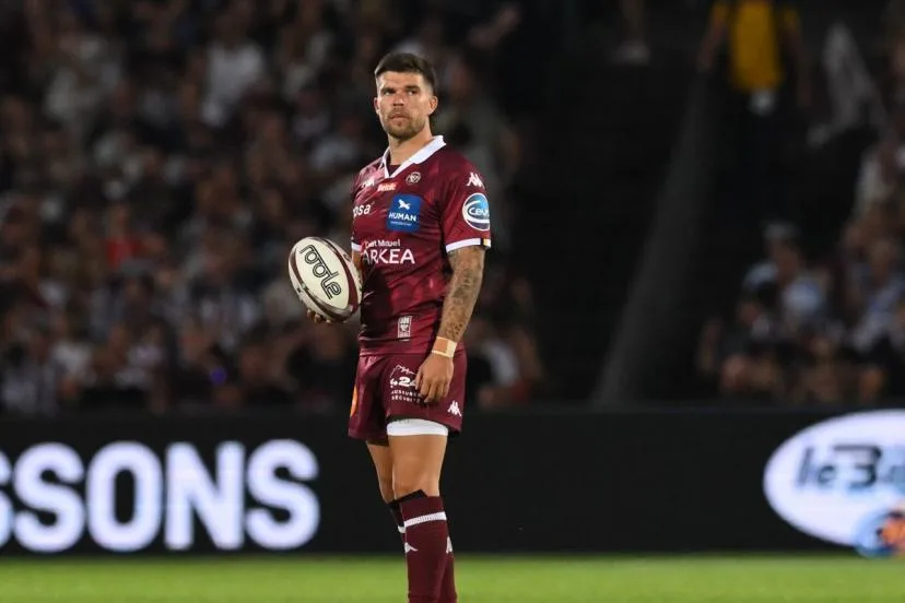 Matthieu Jalibert victime d'une « rechute » à la cuisse droite, a indiqué Yannick Bru, manager de l'UBB