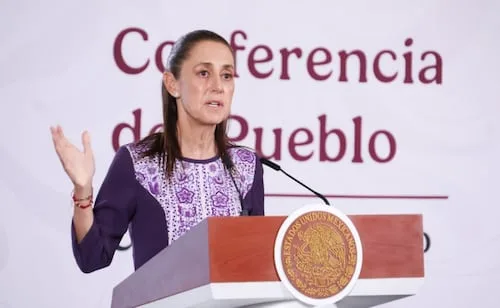 Sheinbaum reacciona a regreso de Rocha Moya; "Ningún interés personal puede estar jamás por encima del pueblo", advierte
