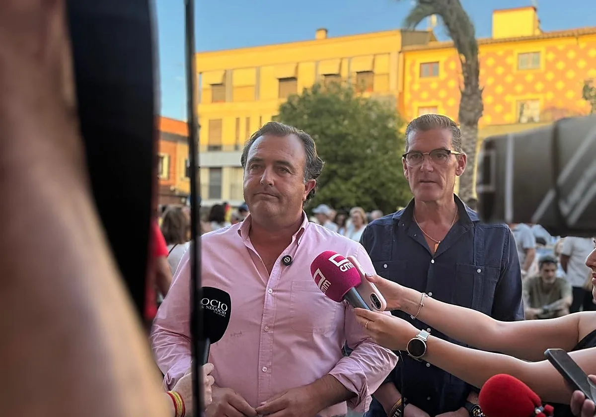 Vox acusa a Page de «anteponer las siglas del PSOE a las de Castilla-La Mancha»