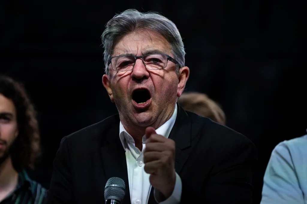 Mélenchon exige cárcel para un capellán militar que arremetió contra la izquierda en un sermón: "Su lugar está en prisión"