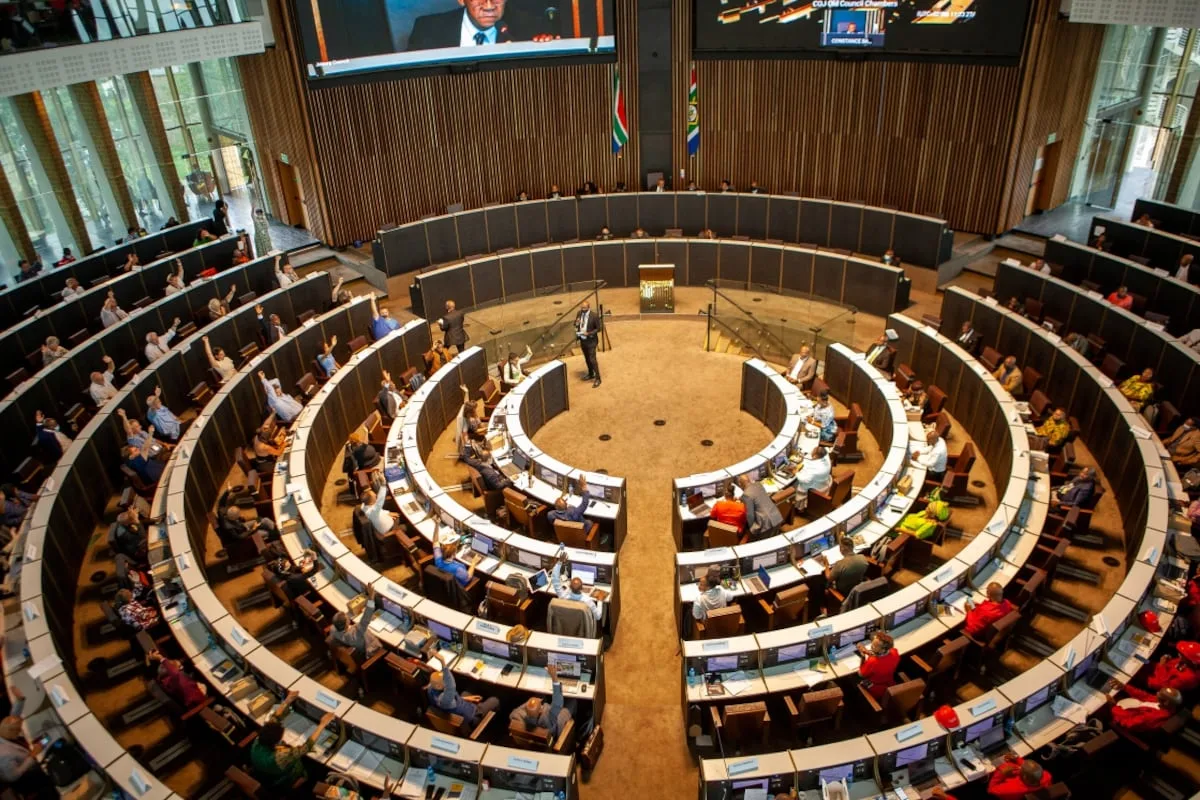 Bill to end coalition chaos stalls ahead of election
