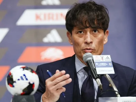 KFA도 '이런 회장님' 모실 순 없나…日회장, 유스 친선전 위해 UEFA와 직접 담판