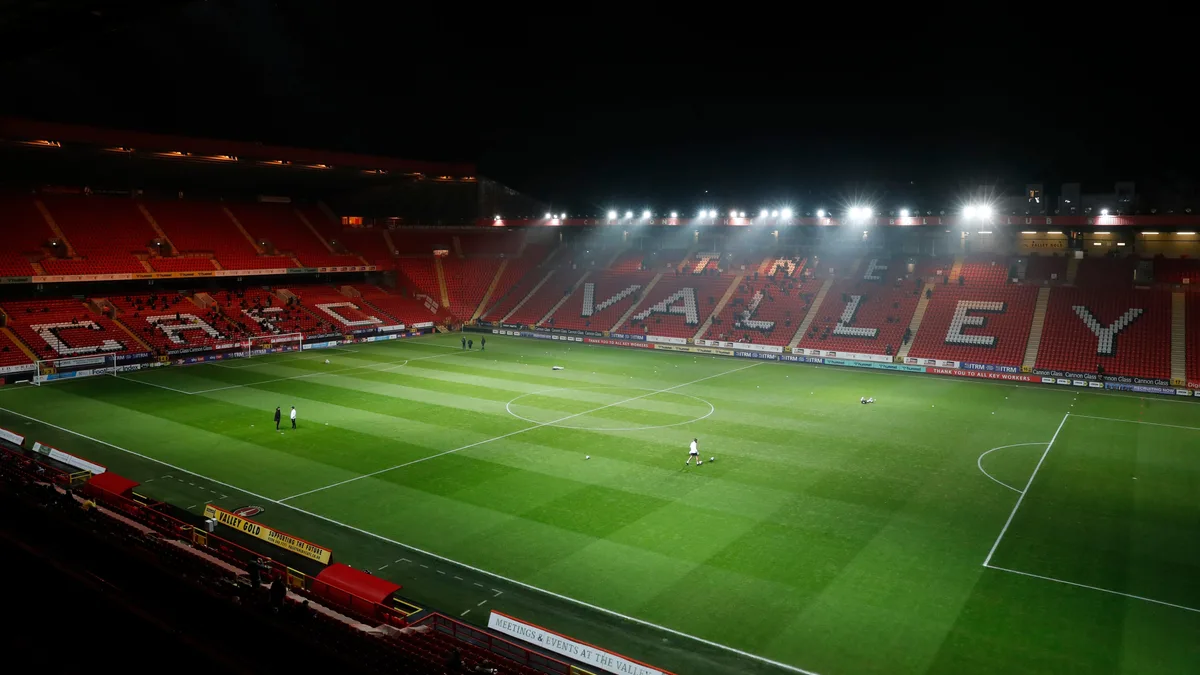 Misterio por la muerte de un hombre de 33 años en el estadio de un club europeo: “Sigue bajo investigación”