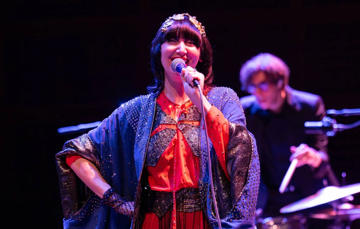 Yeah Yeah Yeahs are pairing their new ‘Hidden In Pieces’ live short film with some classic movies at worldwide cinema screenings