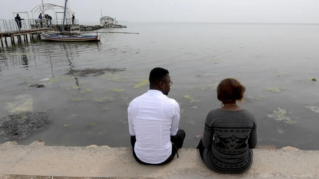 La mort de douze migrants tunisiens en mer, reflet de la crise économique et sociale qui sévit en Tunisie