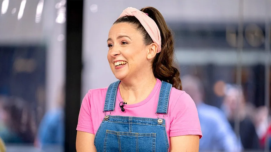Ms Rachel confronted on accusing Israel of 'genocide' in park interaction with podcaster
