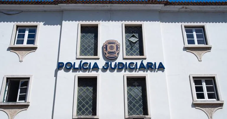 Braga. PJ desmantela rede criminosa de burla e branqueamento