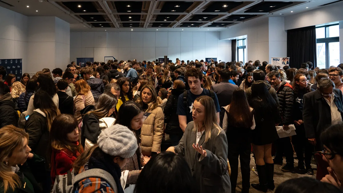 Estudiar en el exterior: cuándo se realizará la nueva edición de la feria de universidades de EE.UU. en Buenos Aires
